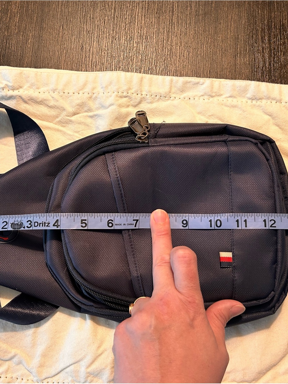 Westend Sling Bag - Dark Blue - Picture 6 of 7